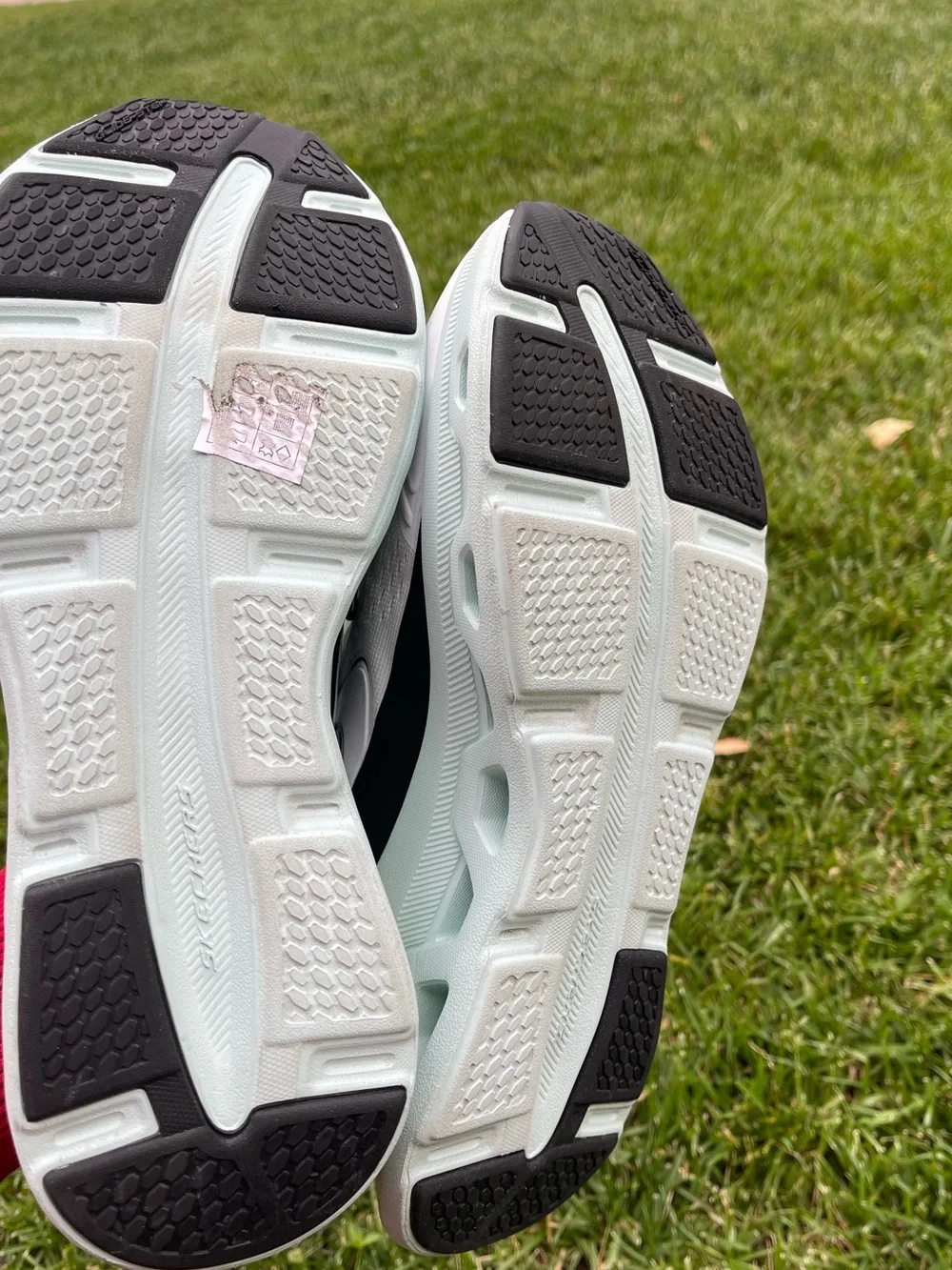 Skechers Slip-ins Hands Free Glide Step Altus Sneaker White Mint Wide | 8.5 Wide